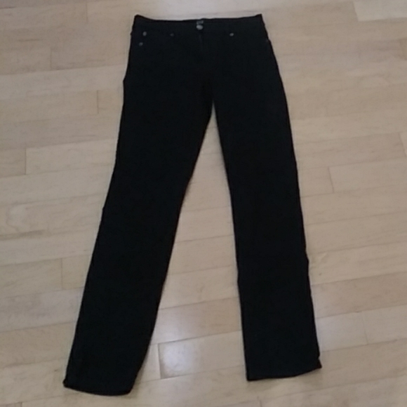 NWOT Gap Classic Straight jeans - Picture 2 of 2